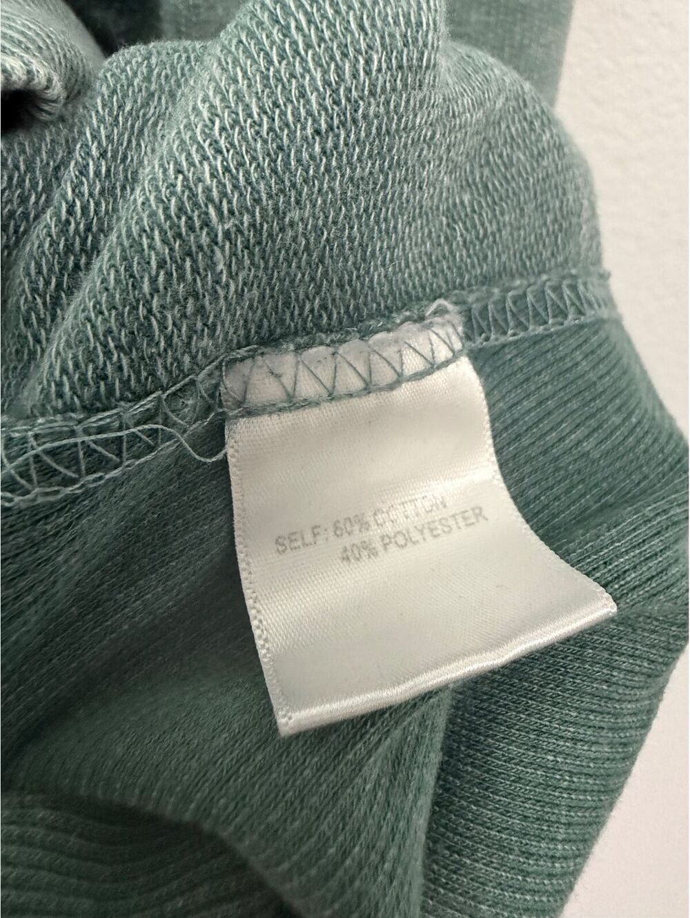 Jane and Delancey Long Sleeve V-Neck Sage Green Pullover Sweatshirt Size M - Picture 6 of 7